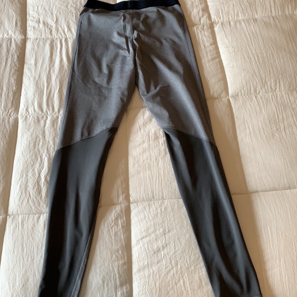 Nike Pro Leggings - Picture 3 of 3